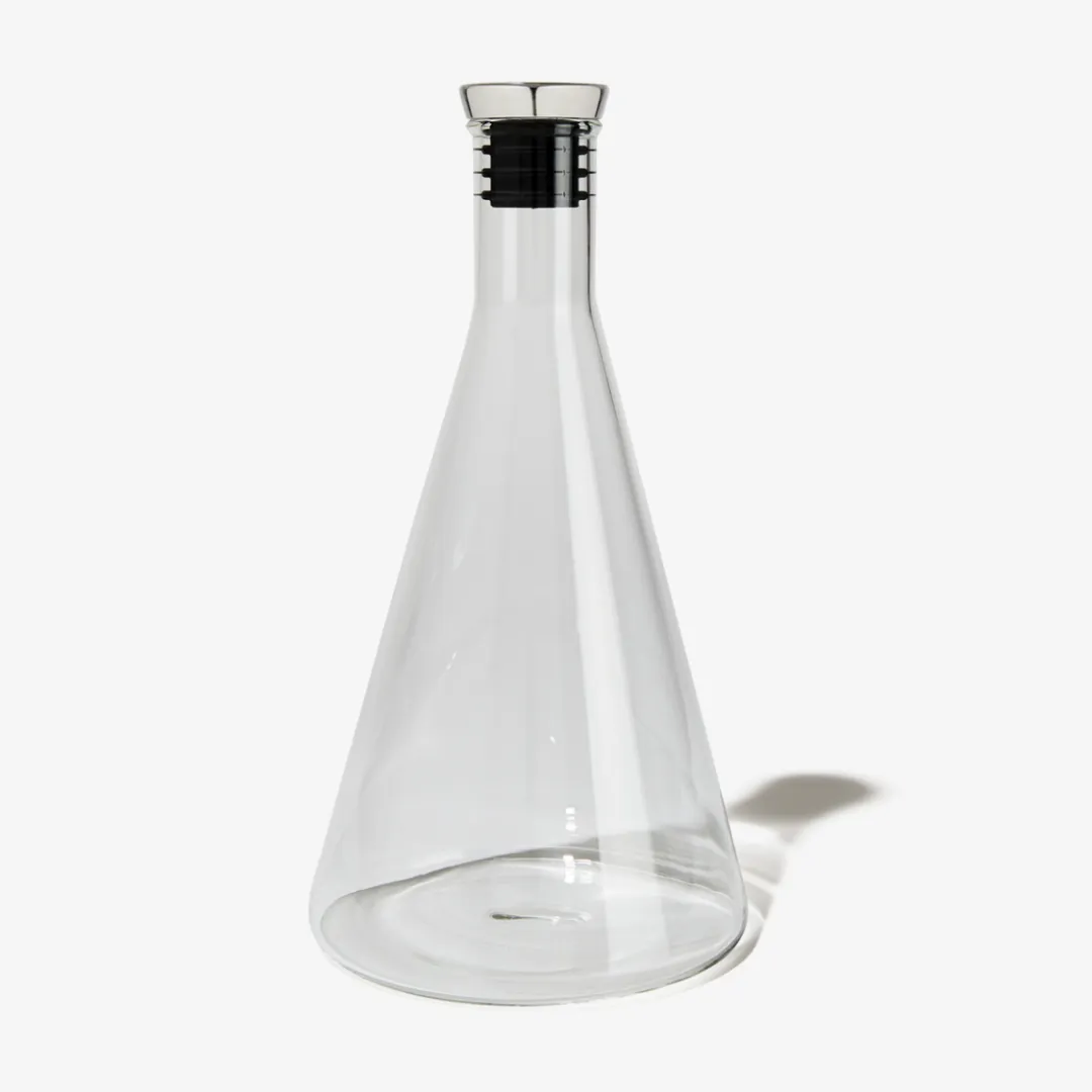 ETHAN   ASHE | Lab Decanter