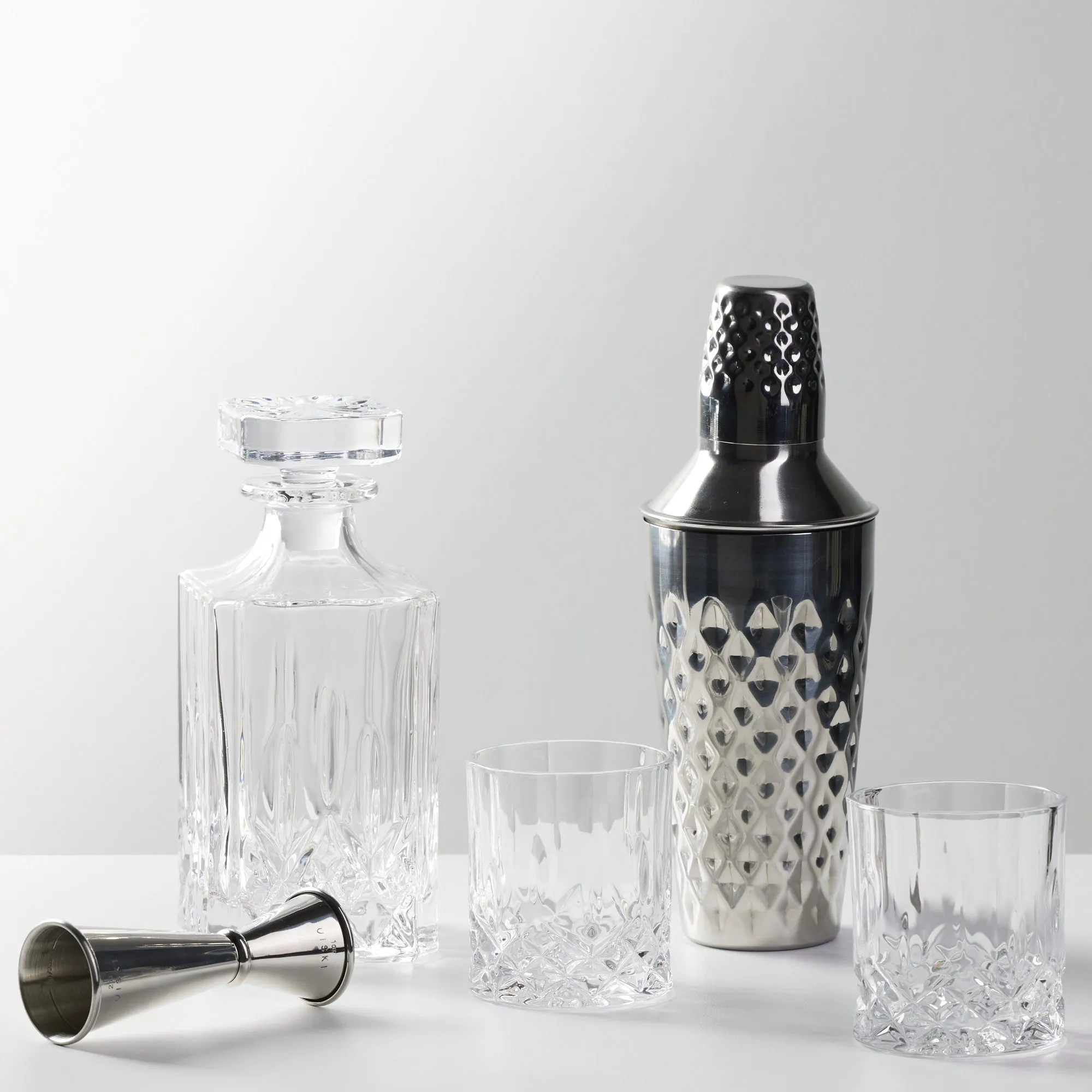 Faceted Shaker - Stainless Steel