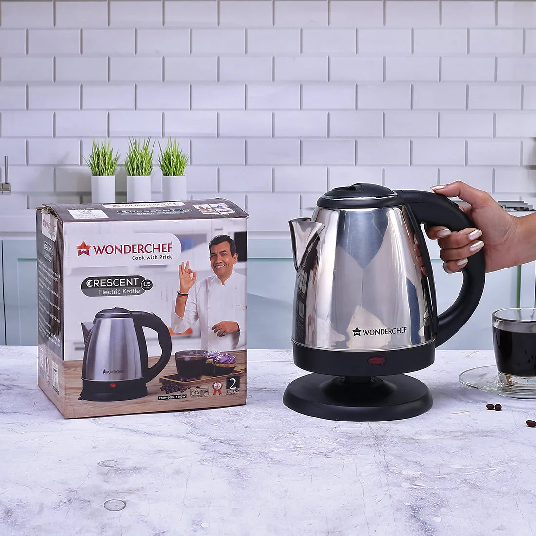 Wonderchef Renewed Crescent Electric Kettle | Stainless Steel | 1.5 Litres | Safety Locking Lid (Copy)